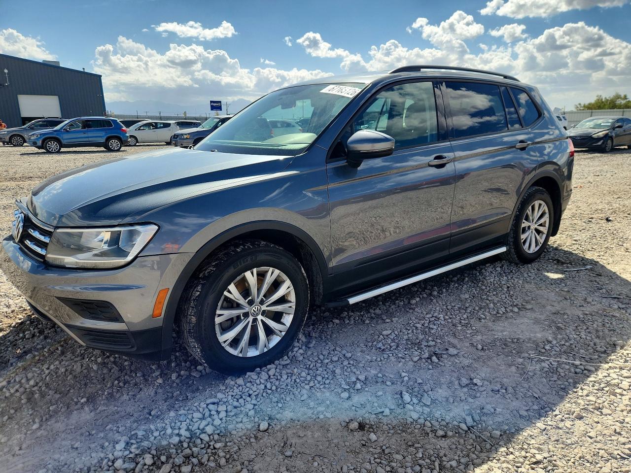 2018 VOLKSWAGEN TIGUAN S Mucho. 67165126