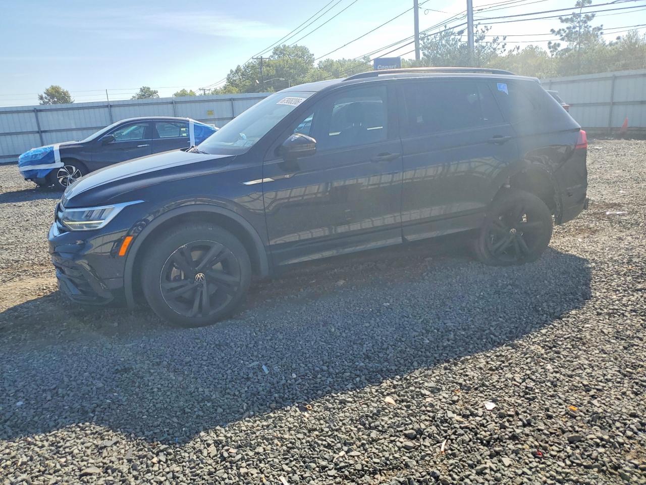 2023 Volkswagen Tiguan Se R-Line Black